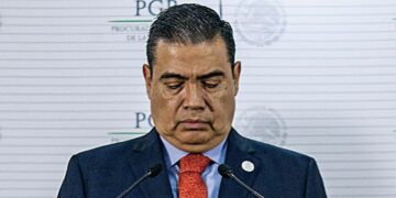 Gustavo Salas y el espionaje desde la PGR