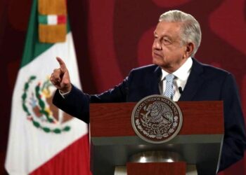 Condenan organizaciones ataque de AMLO al Poder Judicial