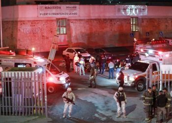 Presentan demanda ante FGR por tragedia en Juárez